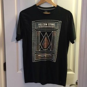 2/$10 Volcom Modern Fit black t-shirt, Men’s Medium